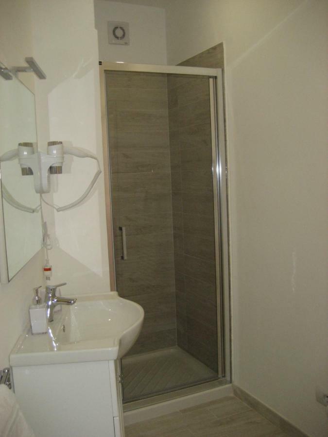 سويانو ديل لاغو Appartamento Rubino - Lovely Little Flat 3 Minutes From Golf Club 5 Minutes From Lake المظهر الخارجي الصورة